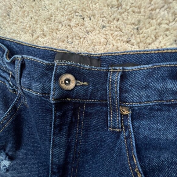 Kendall & Kylie Cut Off Blue Denim Shorts Size 5/27 w Logo Jorts Distressed - Picture 4 of 7